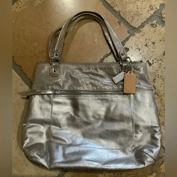 ❤️❤️ Coach Poppy Glam Tote Metallic❤️❤️ - Picture 2 of 9
